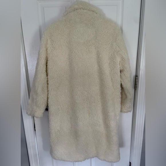 Abercrombie & Fitch Teddy Coat - Picture 7 of 9